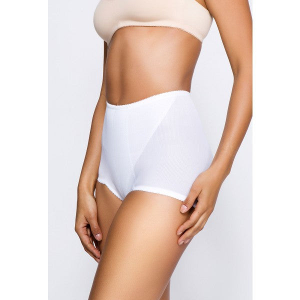 Q-T Intimates Pin Up Style Shapewear Top